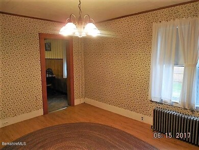 9 Crystal St, Lenox, MA 01240 - photo 7