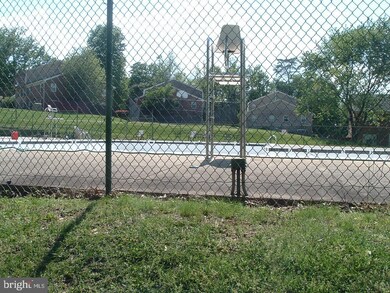 9746 Hagel Cir unit E, Lorton, VA 22079 - photo 4