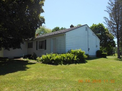 930 Fairyland Rd, Lehighton, PA 18235 - photo 3