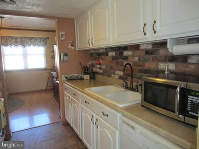 40 Maple Dr, Stafford, VA 22554 - photo 2