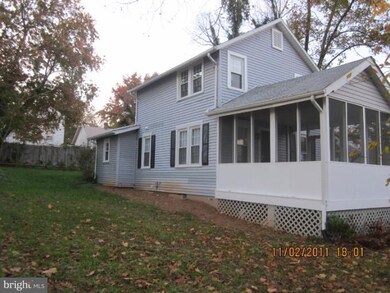 705 Mentor Ave, Capitol Heights, MD 20743 - photo 2