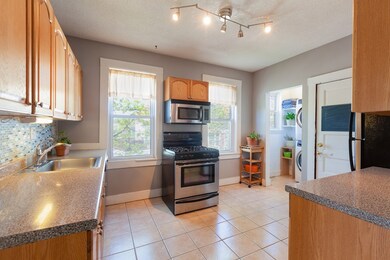 118 Cummins Hwy unit 2, Roslindale, MA 02131 - photo 7