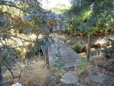 1510 Brookdale Ave, Medford, OR 97504 - photo 3