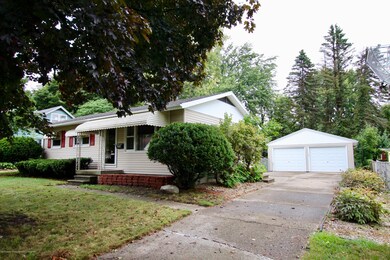 3607 Schlee St, Lansing, MI 48910 - photo 2