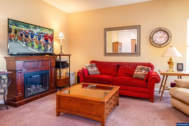 5260 Jeffrey Way, Eugene, OR 97402 - photo 7