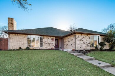 2028 Oakmeadow St, Bedford, TX 76021 - photo 5