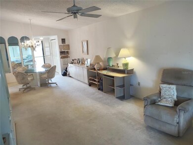 Living Room/Dining