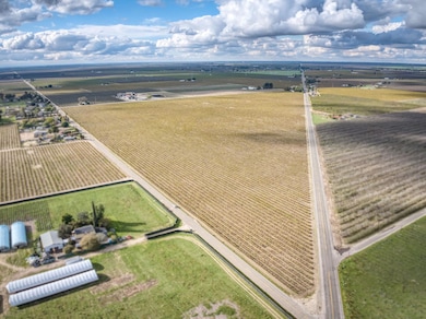 10477 S Cornelia Ave, Fresno, CA 93706 - photo 3