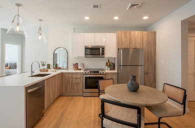 71 Bow St unit 403, Somerville, MA 02143 - photo 2