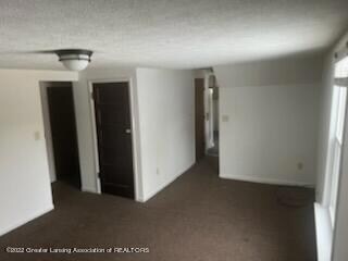 401 Jones St, Grand Ledge, MI 48837 - photo 5