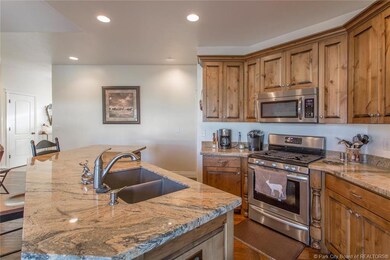 345 S 420 E, Midway, UT 84049 - photo 6