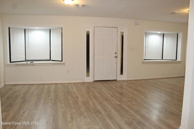 1516 Stanley Ln, Melbourne, FL 32935 - photo 3