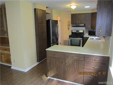 157 Hagen Ave, North Tonawanda, NY 14120 - photo 6