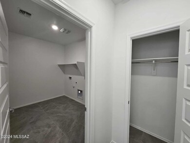 Lot 312 7