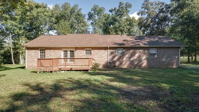 115 Shady Ln, Shelbyville, TN 37160 - photo 2