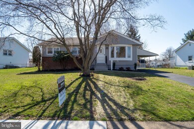 3738 Susan Ln, Brookhaven, PA 19015 - photo 2