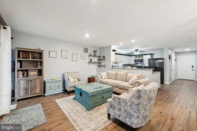 903 Wharton Ct, Newtown Square, PA 19073 - photo 5