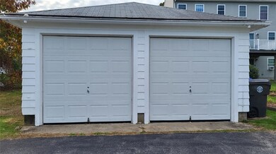 20 Lafayette St, West Warwick, RI 02893 - photo 2