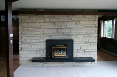 8237 Merrimount Dr, Mercer Island, WA 98040 - photo 6