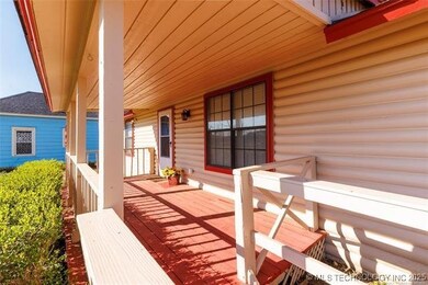 703 N Sioux Ave, Claremore, OK 74017 - photo 4