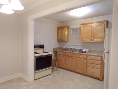 401 Ray St, Shelbyville, TN 37160 - photo 5