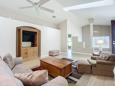 1160 Sable Key Circle-14