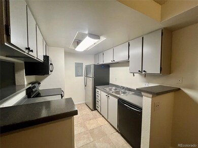 1785 S Pitkin St unit A, Aurora, CO 80017 - photo 6