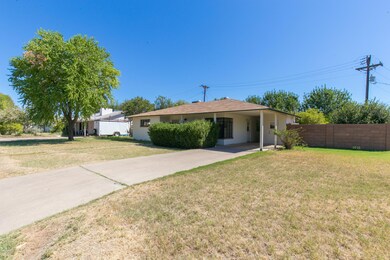 2001 N 39th-3