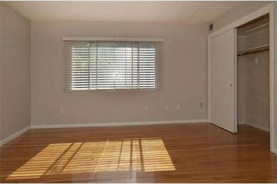 89 Centre St, Brookline, MA 02446 - photo 7