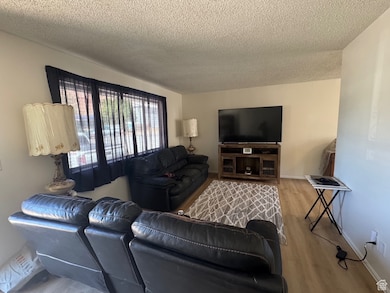 527 Palisade Dr, Moab, UT 84532 - photo 2