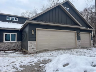 8768 Grand Forest Dr, New Haven, IN 46774 - photo 6