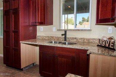 Kitchen 4