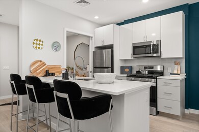 188 Lafayette St unit 303, New Haven, CT 06519 - photo 2