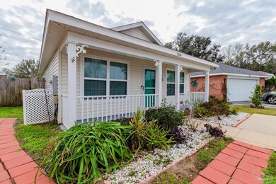 2574 Trailwood Dr, Cantonment, FL 32533 - photo 2