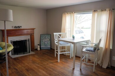 Livingroom1