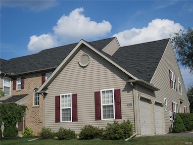 2185 Woodridge Dr, Macungie, PA 18062 - photo 2