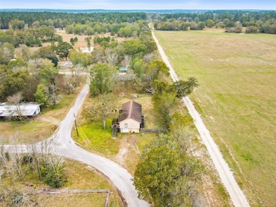 7 & 9 Julie Beth St, Huntsville, TX 77320 - photo 3