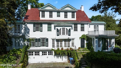 21 Marion Ave, Albany, NY 12203 - photo 7