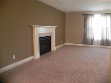 11703 N Dunmore, Dunlap, IL 61525 - photo 4