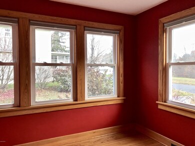 211 Oak St, Great Barrington, MA 01230 - photo 6