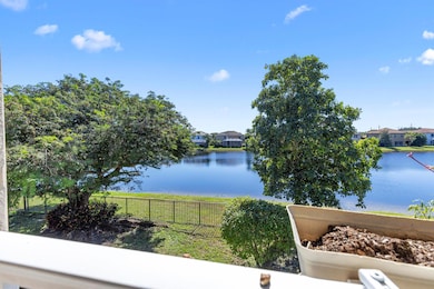 10632 Old Hammock Way, Wellington, FL 33414 - photo 6