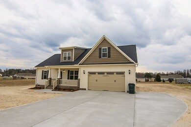 127 Clipper Ln, Smithfield, NC 27577 - photo 3
