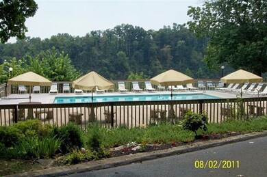 1020 Hancock Cir unit 24, Harrodsburg, KY 40330 - photo 7