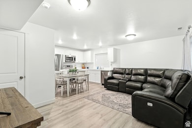 630 S Plum Creek Ln E, Ogden, UT 84404 - photo 7