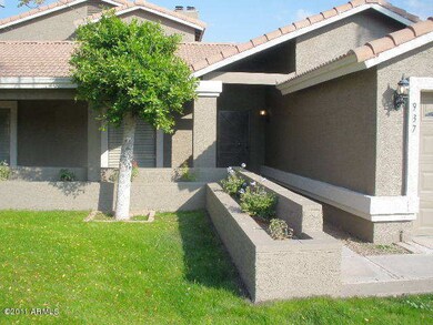 Front Porch with Planter