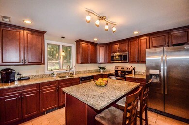 80 Wire Rd, MerriMacK, NH 03054 - photo 5