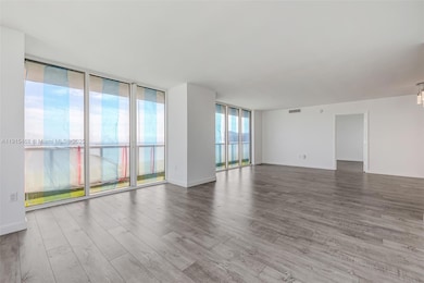 50 Biscayne Blvd unit 3902, Miami, FL 33132 - photo 5