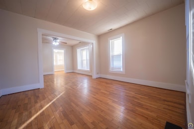 1168 SW High Ave, Topeka, KS 66604 - photo 4