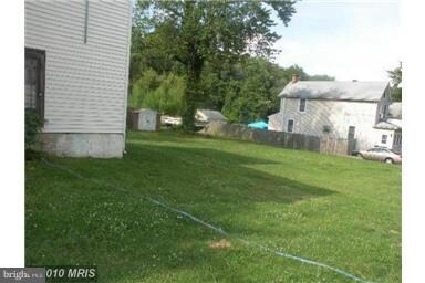 1717 Carroll Ave, Halethorpe, MD 21227 - photo 6