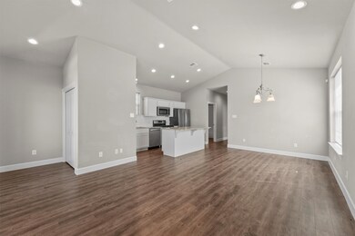 1305 4th St, Rosenberg, TX 77471 - photo 6